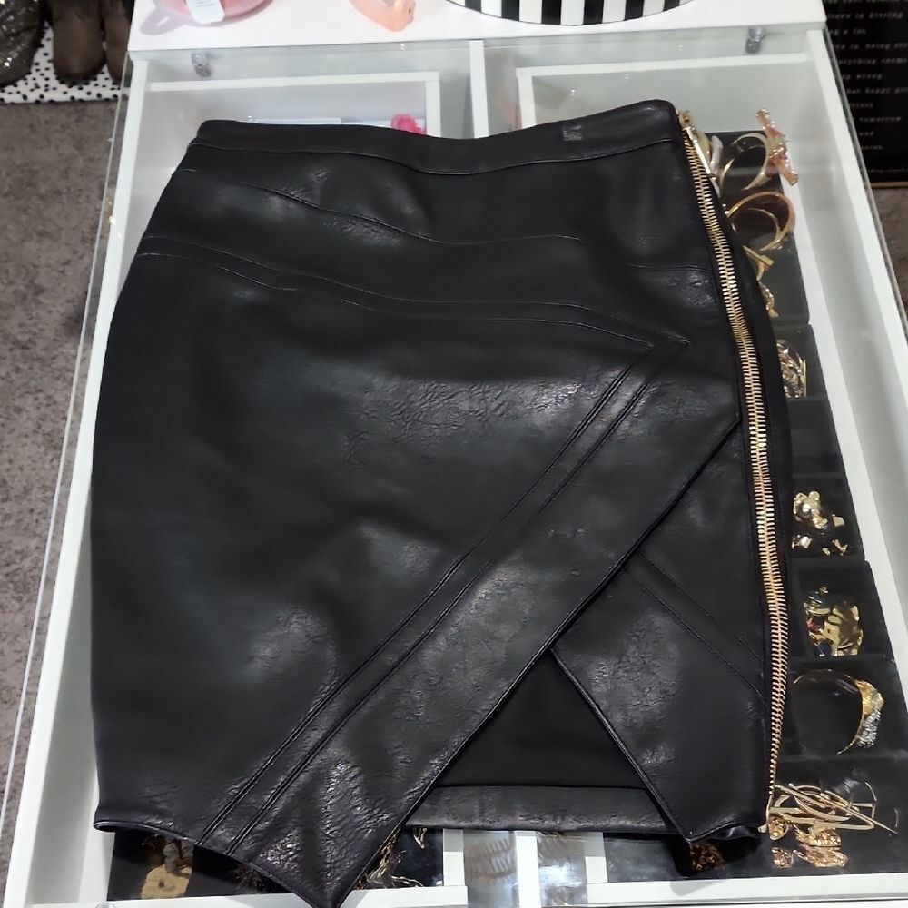 House of CB Black Asymmetrical Wrap Midi Skirt - Picture 5 of 6